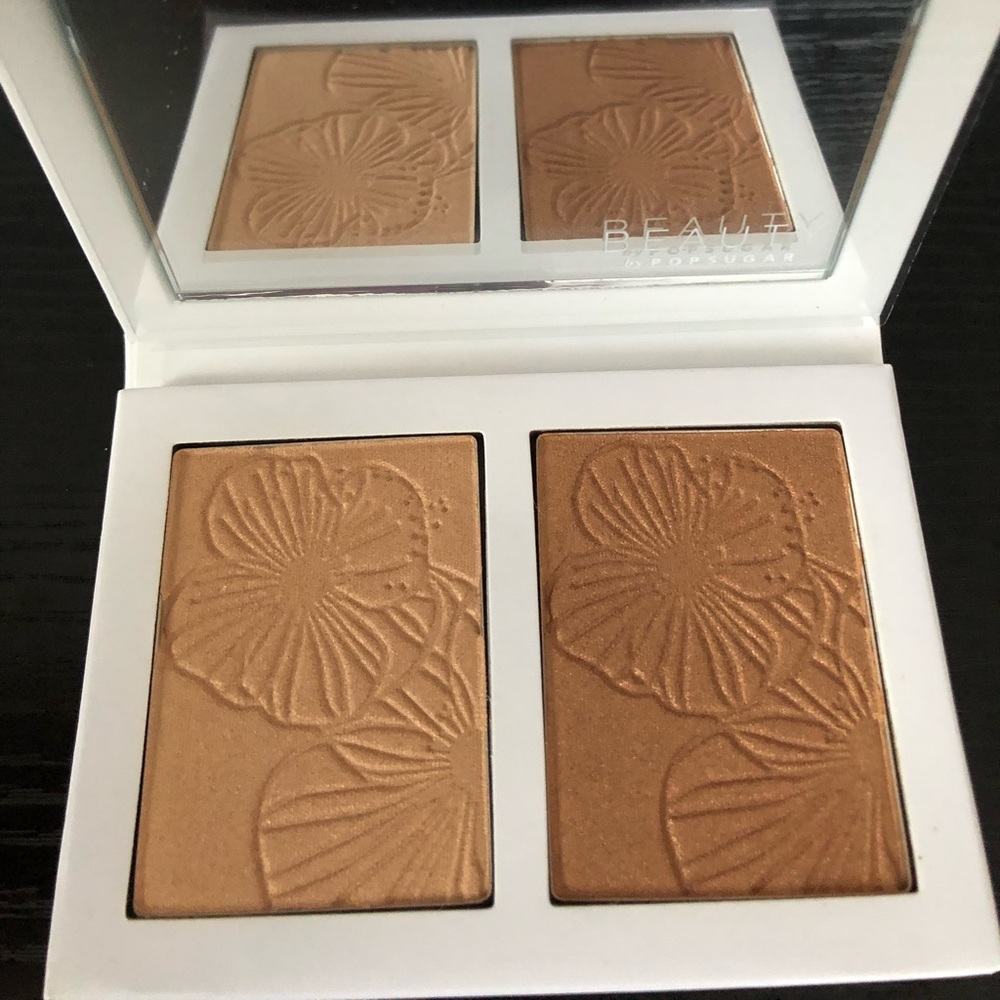 BEAUTY BY POPSUGAR
Be Bright Shimmer Highlighter